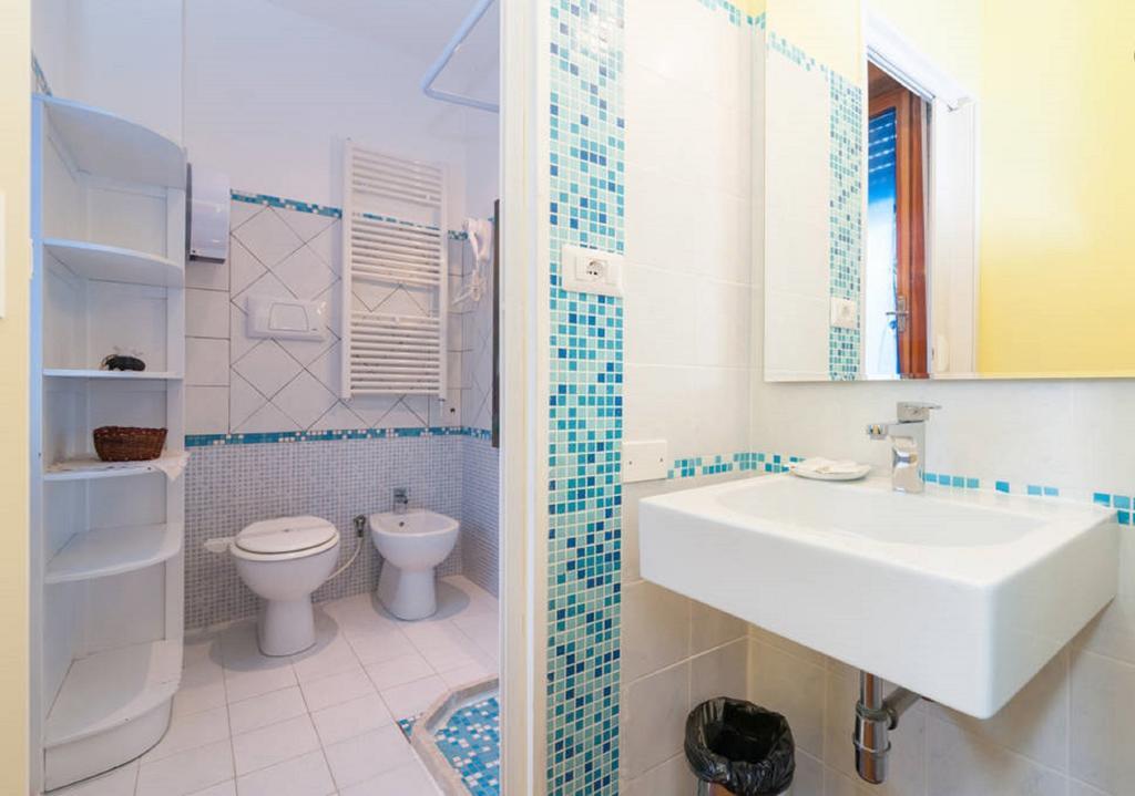 Moon House B&B Cagliari Bilik gambar