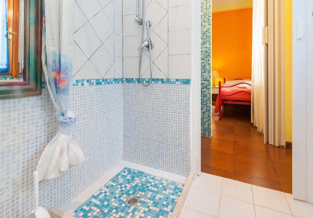 Moon House B&B Cagliari Bilik gambar